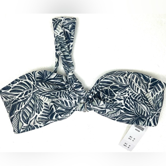 Abercrombie & Fitch Asymmetrical One-Shoulder Bikini Top - Picture 1 of 14